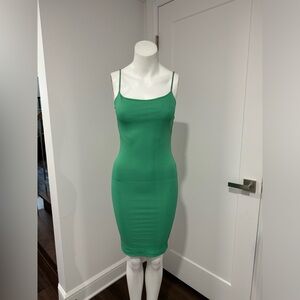 RONI green midi dress